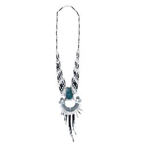 Beautiful necklace with green stone and back beads.